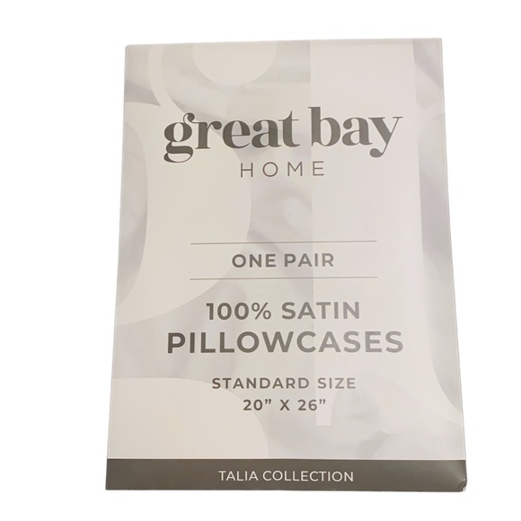 NWT Charcoal Satin Pillowcase - Set of Two - Picture 3 of 3